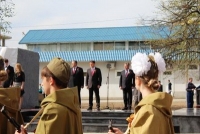 reg-school.ru/tula/suvorov/sosh2/News2015/20150514_Vechn_ogen_4.JPG